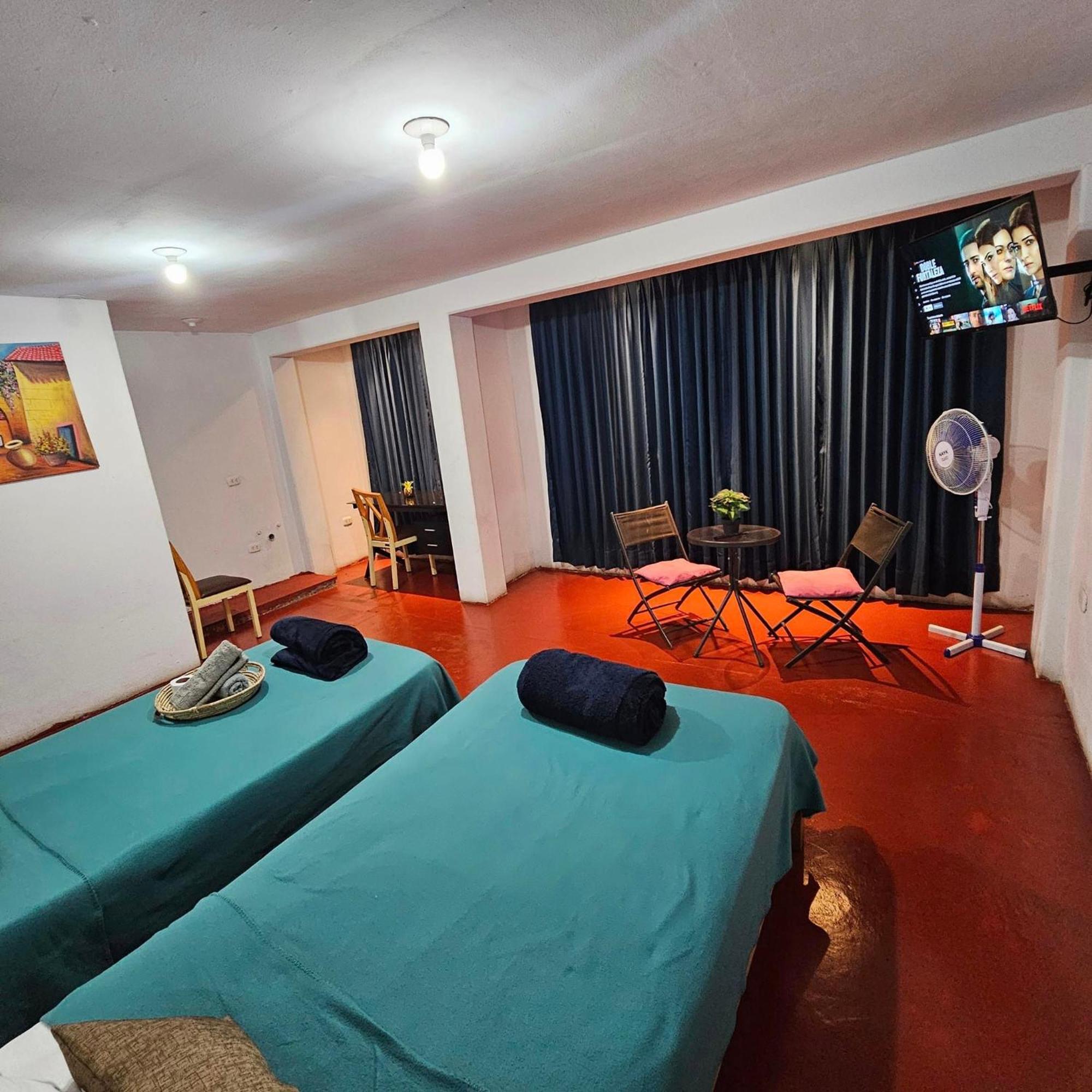 Lima Airport Hostel With Free Airport Pick Up Callao Exterior foto