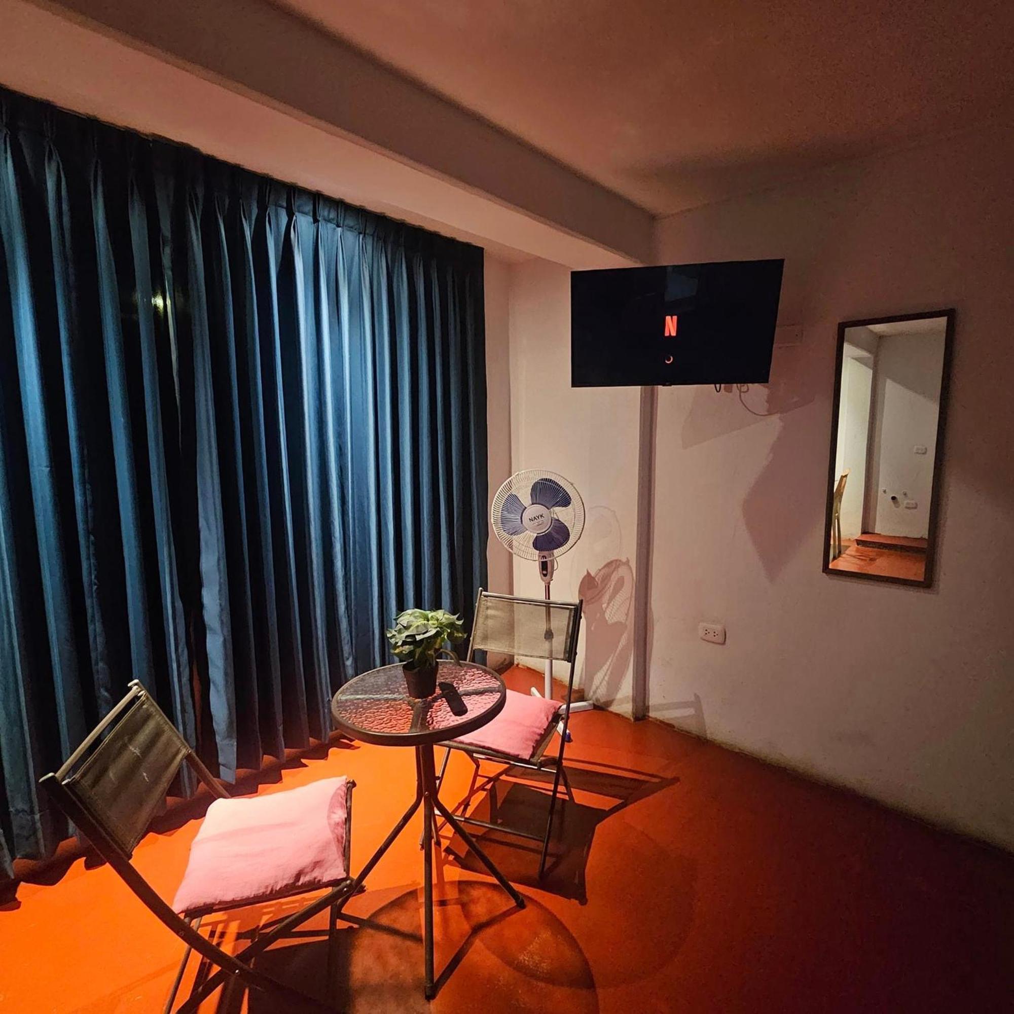Lima Airport Hostel With Free Airport Pick Up Callao Exterior foto